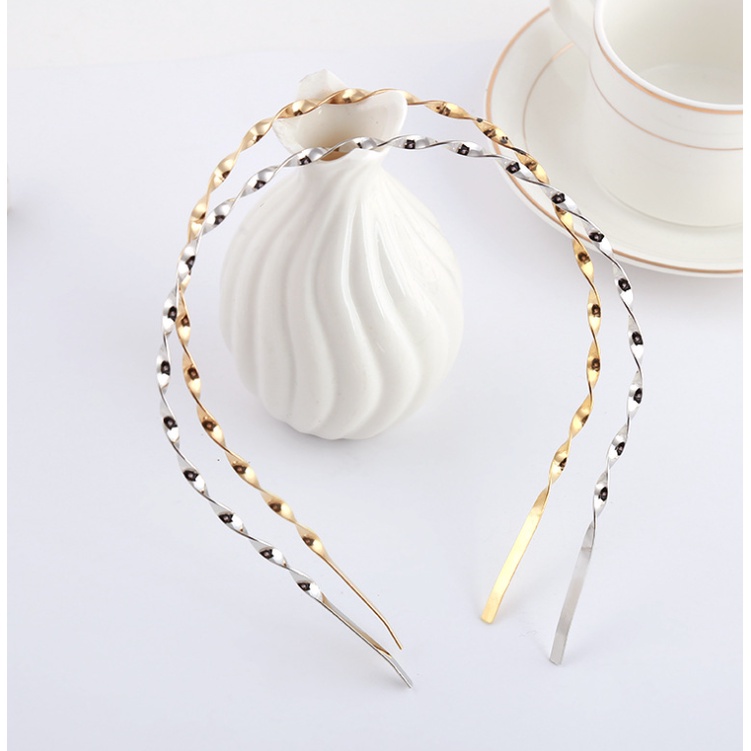 Bờm Xoắn Tiệm Thêu VIệt Phụ Kiện Tóc handmade