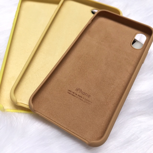 𝐂𝐨́ 𝐬𝐚̆̃𝐧 𝐜𝐡𝐨 𝐢𝐏𝐡𝐨𝐧𝐞 𝟏𝟐  Ốp lưng iphone chống bẩn màu be