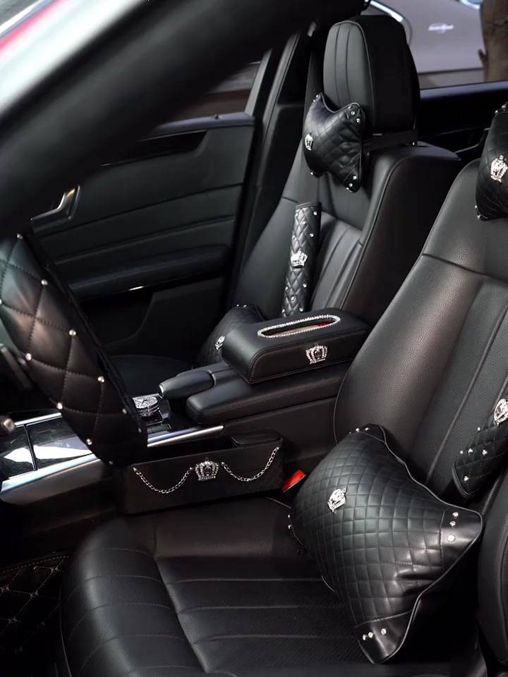 Bộ Gối Tựa Đầu Ô Tô Hình Vương Miện Đệm Đai Dây An Toàn Trang Trí Xe Hơi - Vương Miện | BigBuy360 - bigbuy360.vn