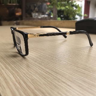 Gọng kính cận Mont blanc