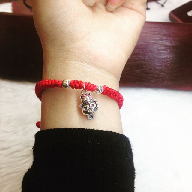 Lắc mèo thần tài Maneki neko