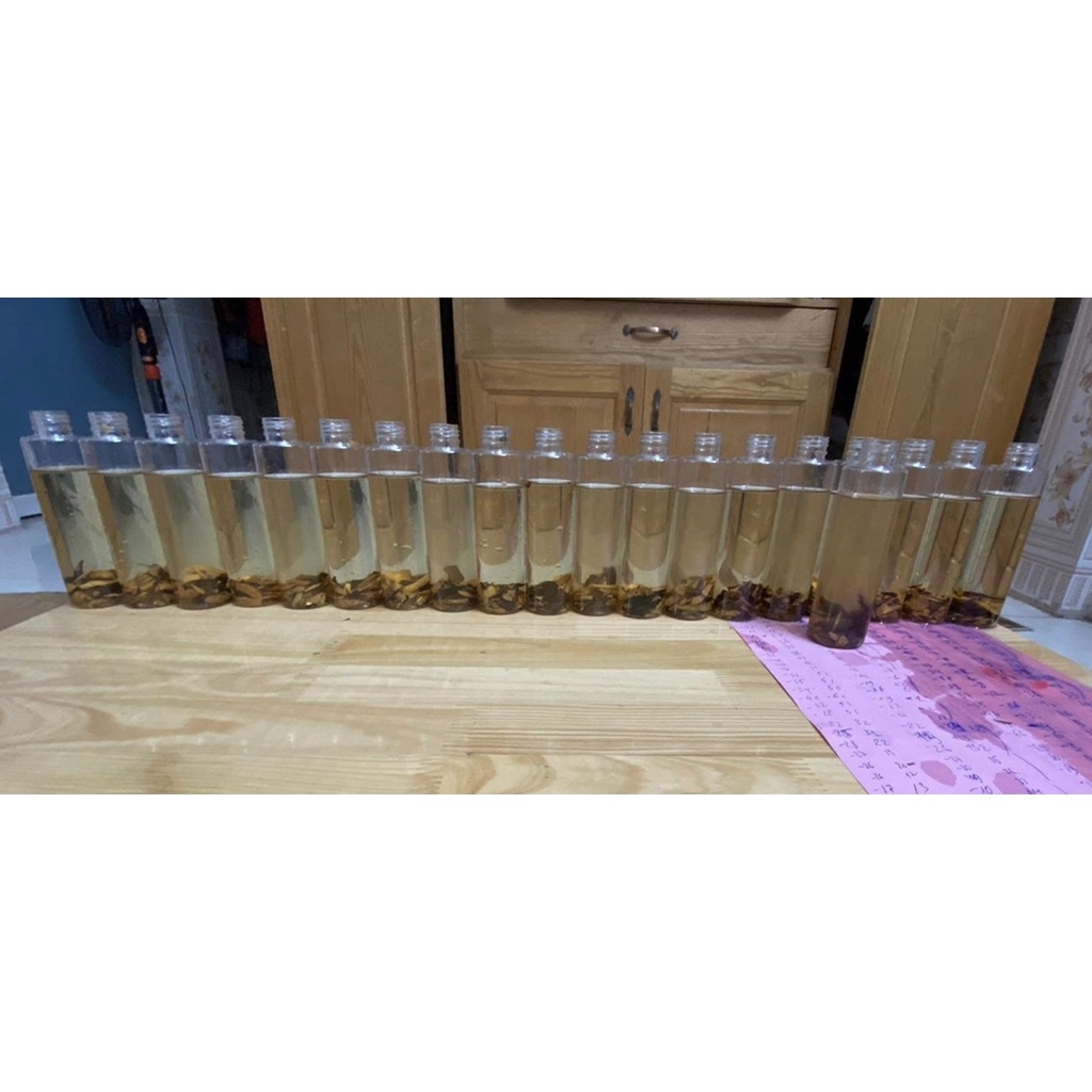 Rượu Thuốc Bôi Mụn