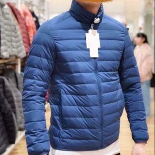 Áo Uniqlo lông vũ nam