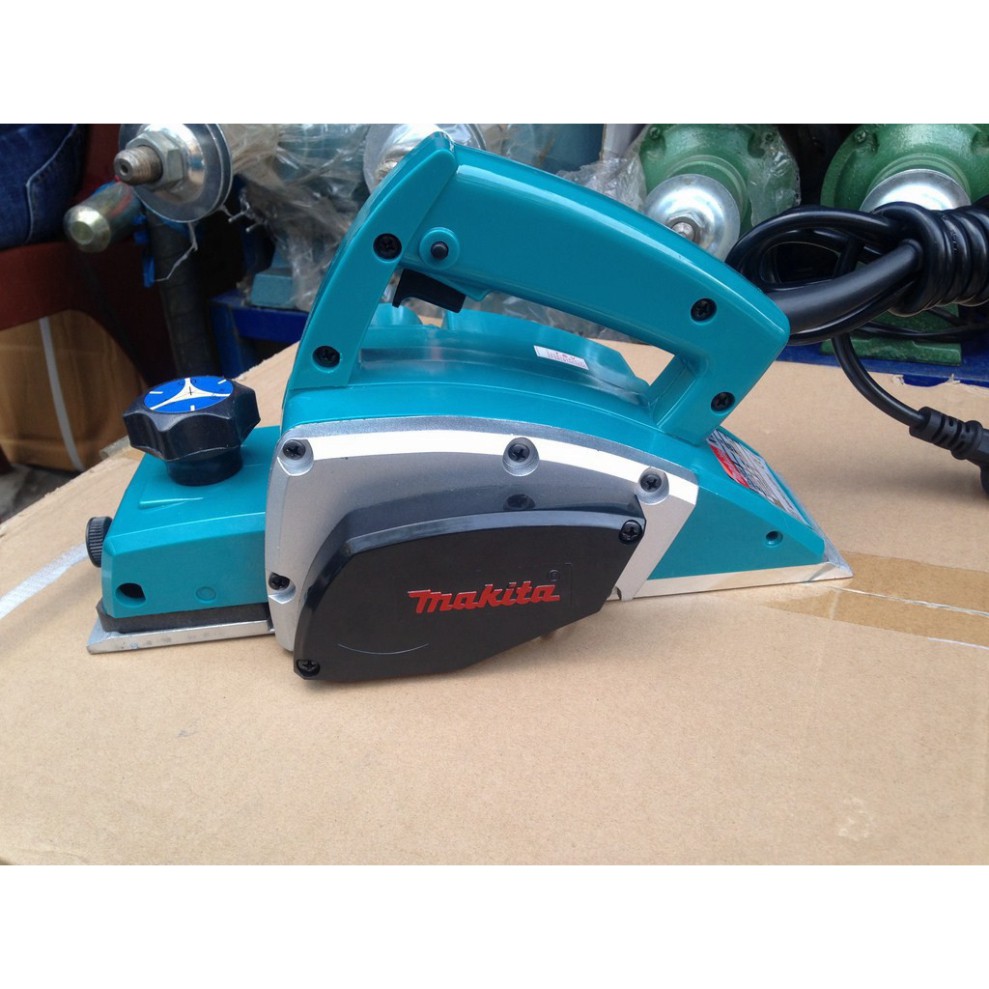 MÁY BÀO GỖ MAKITA N1900B _có kèm theo lưỡi