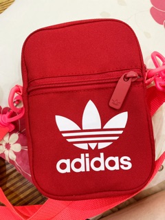 Áo phông adidas