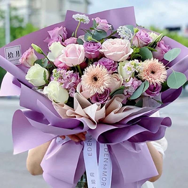 Giấy Gói Hoa Bóng Mờ 2 Mặt 1 Màu Chống Thấm Nước Khổ 60x60cm