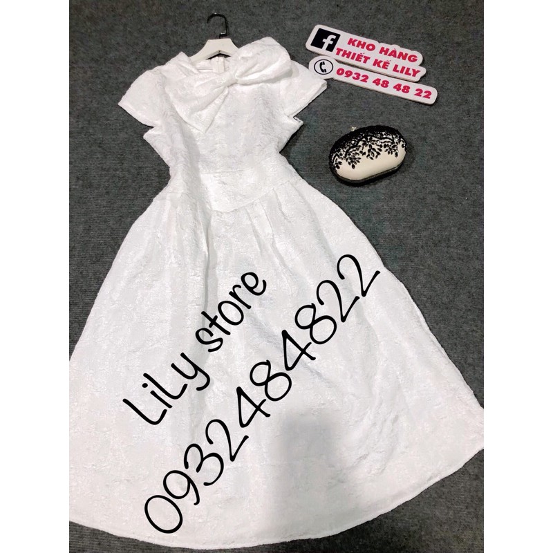 ẢNH VÀ VIDEO THẬT 10000% ĐẦM XOÈ GẤM NƠ CỔ