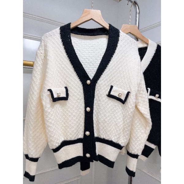 Áo len cổ v phối viền nắp túi Quảng châu | BigBuy360 - bigbuy360.vn