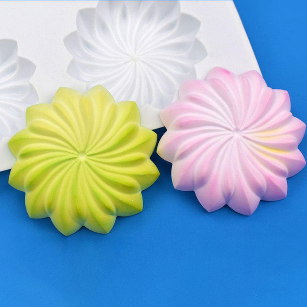 Khuôn Làm Bánh Mousse 6 Ngăn Tạo Hình Bông Hoa 3D Tiện Dụng