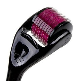 Lăn Kim Derma Roller