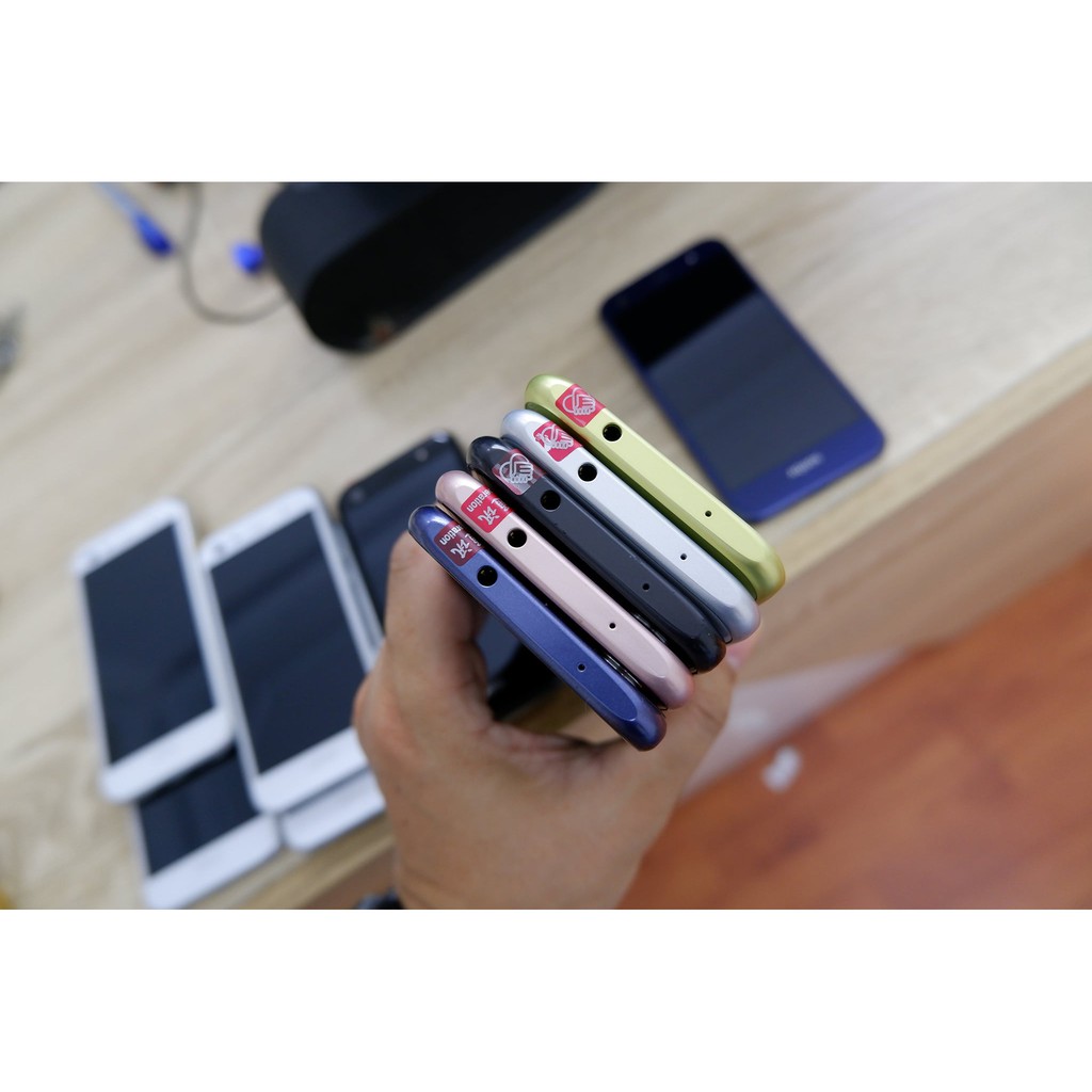 Điện thoại Nhật Sharp shv38 android 7 ram 3G chip Snap 617