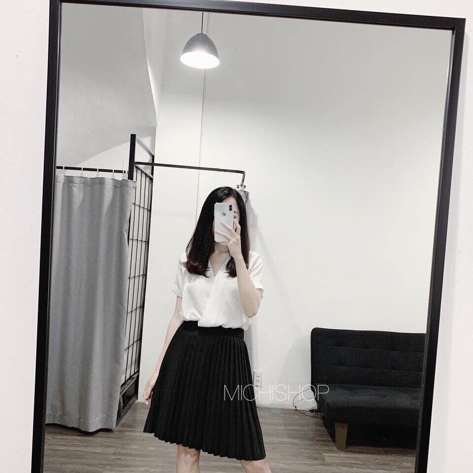 [Xả hàng] Bán sỉ áo lụa cộc cổ V cho nữ