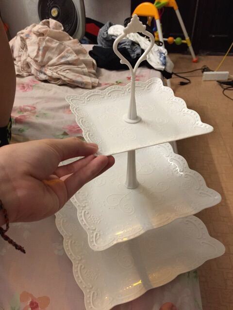 Khay để bánh kẹo,hoa quả hình vuông và tròn