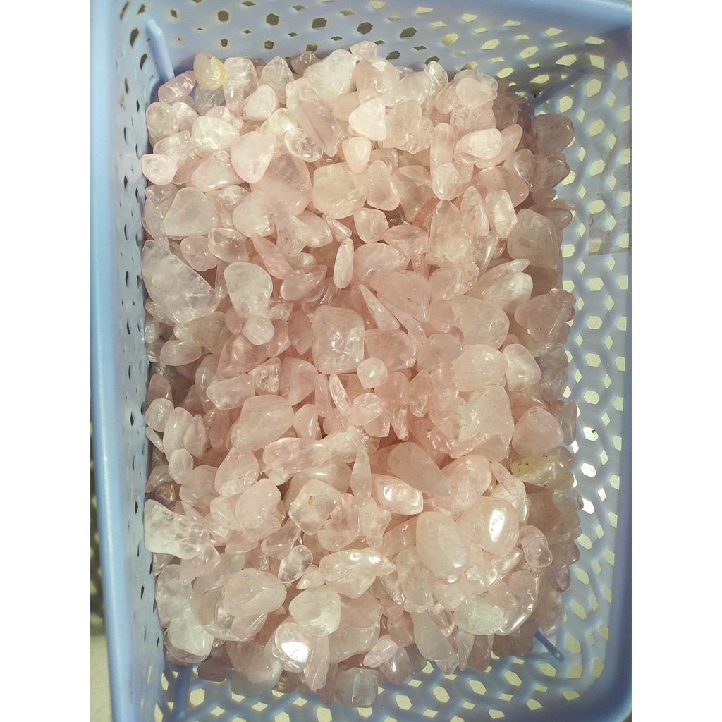 Đá vụn tinh thể thach anh hồng tư nhiên thanh tẩy phong thủy | BigBuy360 - bigbuy360.vn