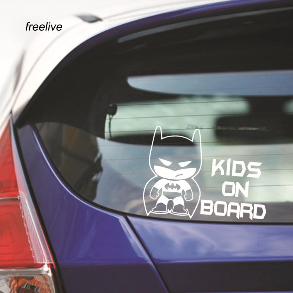 Sticker phản quang dán xe hơi hình Batman ngộ nghĩnh có chữ KIDS ON BOARD tiện dụng
