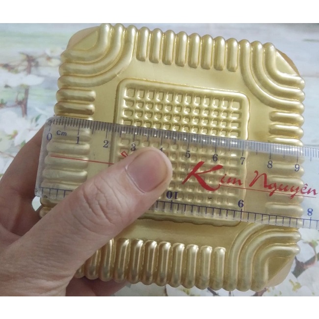 100 KHAY NHỰA ĐỰNG BÁNH TRUNG THU 300 GRAM MÀU VÀNG ĐỒNG- LOẠI DÀY