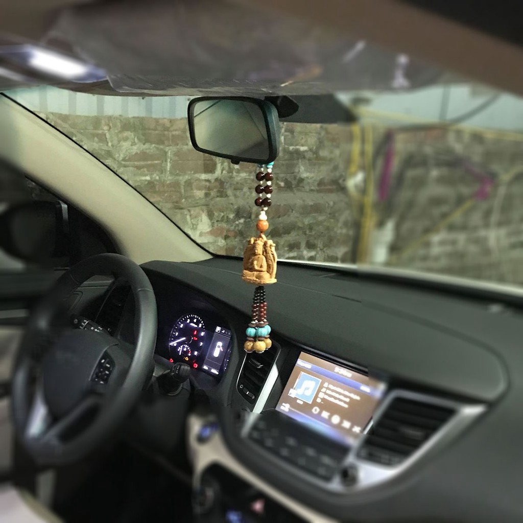 ) Dây treo xe ô tô tượng Phật Như Lai Đại Nhật bằng gỗ Hoàng Dương -TẶNG 1 VÒNG ĐEO TAY