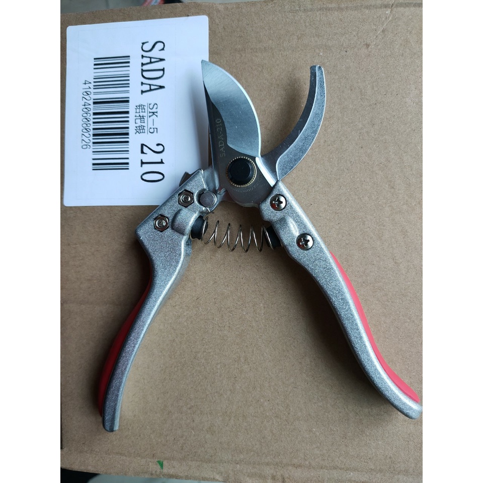Kéo Cắt Cành Cây Sada 210 - Kéo SK5 Nhật Bản Sắc Vĩnh Viễn