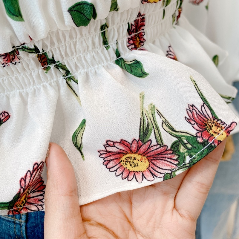 Áo cổ vuông chạy bo chỉ - JF06