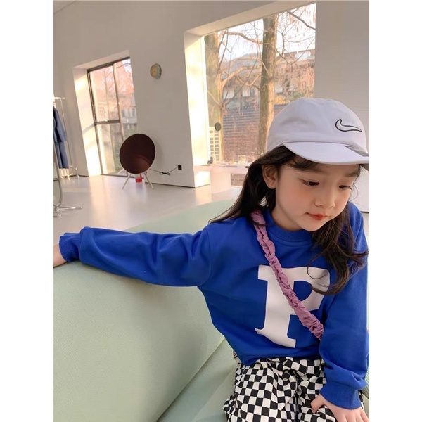 [Form lớn 0.5 size] - Áo sweater chữ P dễ thương cho bé A697