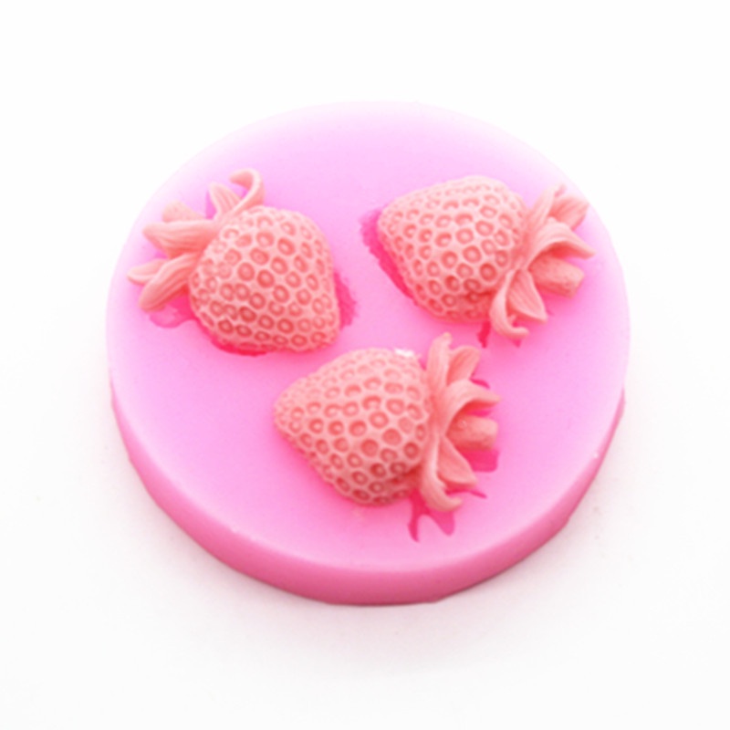 Khuôn làm bánh kẹo hình quả dâu dễ thương xinh xắn