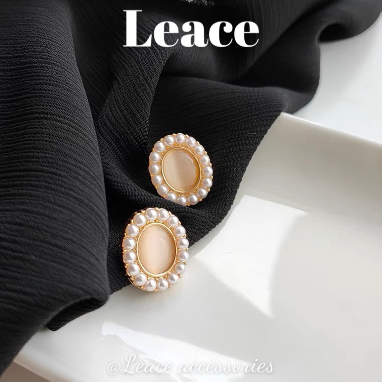 Bông tai khuyên tai hình oval đính xà cừ phong cách thời trang Hàn Quốc ER025 Leace.accessories