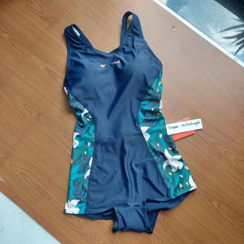 Bikini cho nữ , khoét lưng nữ tính, chất vải cao cấp hàng hiệu Momasong có mút ngực không gọng.
