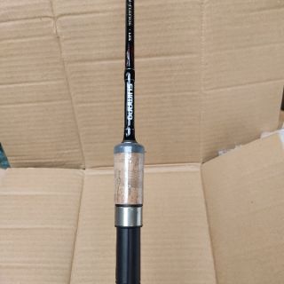 Cần lure cán gỗ 2 đọt catbon