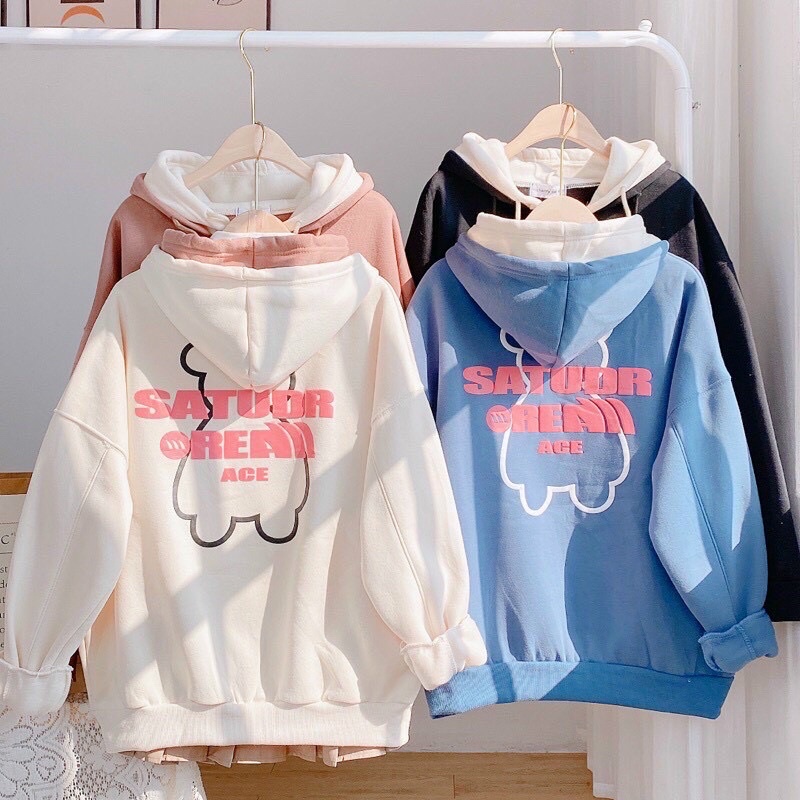 Áo Khoác nỉ SATUDR OREAN AGE kéo khoá mũ 2 Lớp- Áo Form Rộng Tay dài Chất Dày Dặn LoGo Gấu Cute Túi .