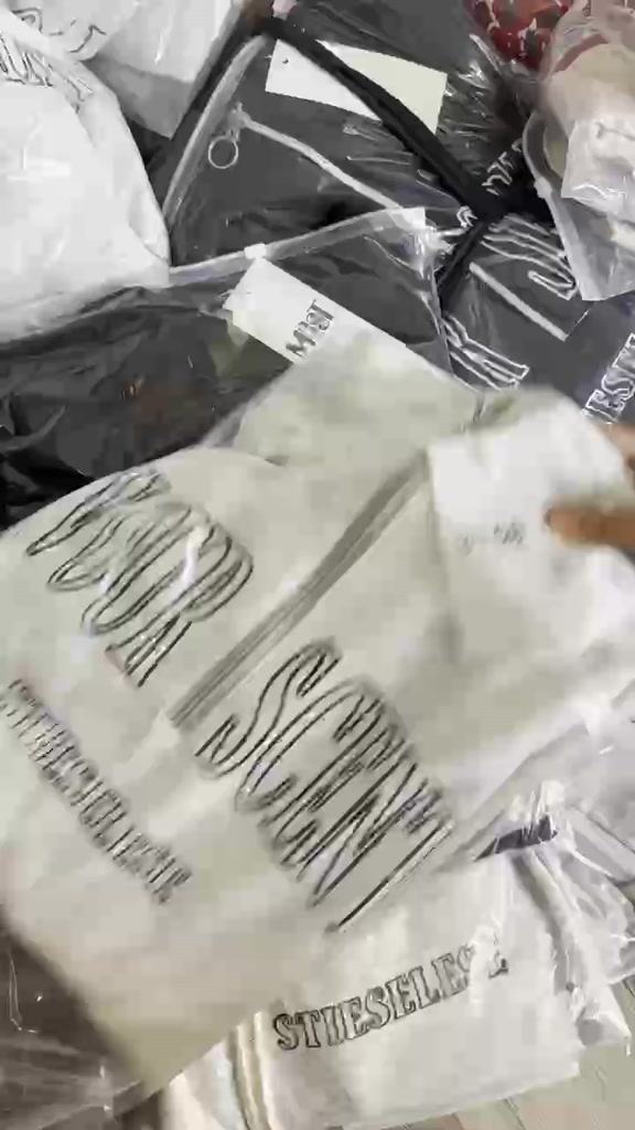 Áo sweater cổ khoá kéo chất bo gân - form rộng dành cho nam nữ | BigBuy360 - bigbuy360.vn