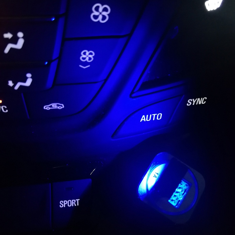 Đèn Ngủ LED RGB Mini Type-C 8 Màu Sắc Có Cổng USB