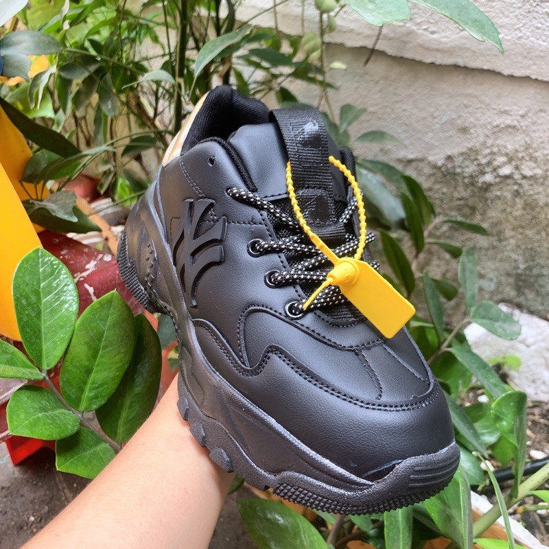 Giày thể thao đế tăng chiều cao NY- đen full nam nữ chuẩn | BigBuy360 - bigbuy360.vn