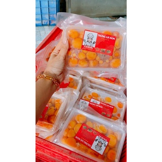 TRỨNG GÀ NON
