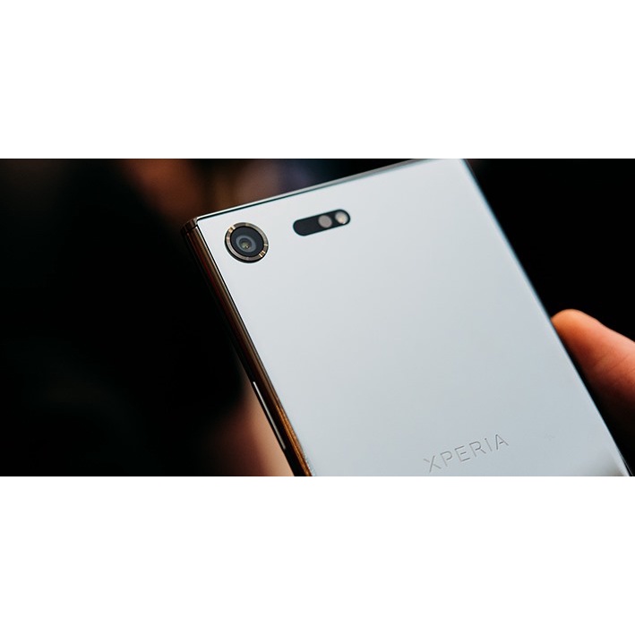 Điện thoại Sony Xperia XZ Premium ram 4G Bộ nhớ 64G, chơi PUBG/Free Fire mượt
