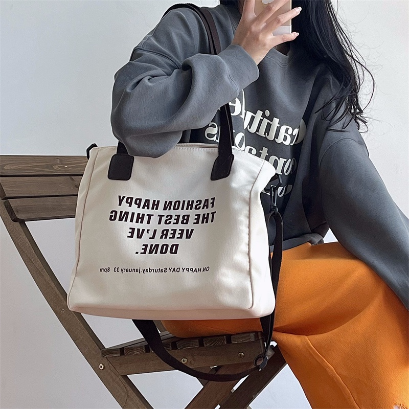 Túi Canvas Đeo Chéo 2022 Mới Đa Năng In Họa Tiết Dễ Thương Cho Nữ