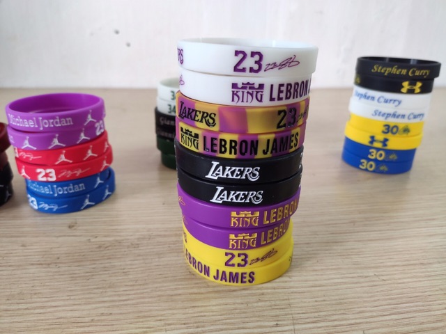 Vòng tay NBA vòng tay bóng rổ NBA cao su | BigBuy360 - bigbuy360.vn