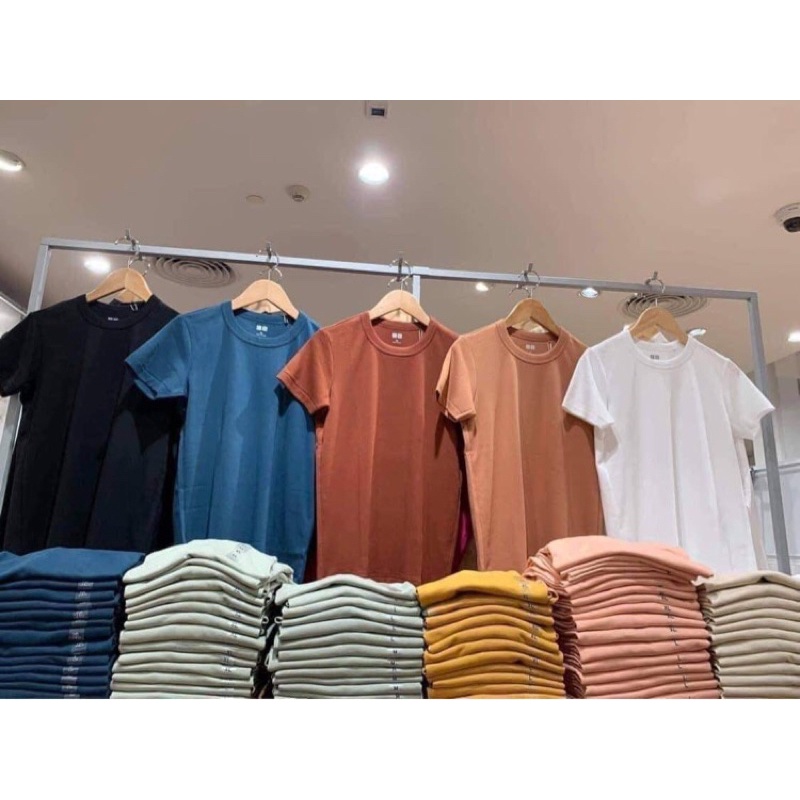 Áo chữ U chất làm mát uniqlo auth