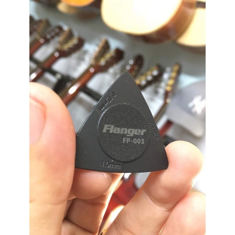 Pick (phím khảy đàn guitar ) đầu 3 size Flanger