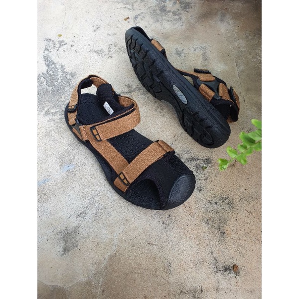 Sandal rọ big size nam