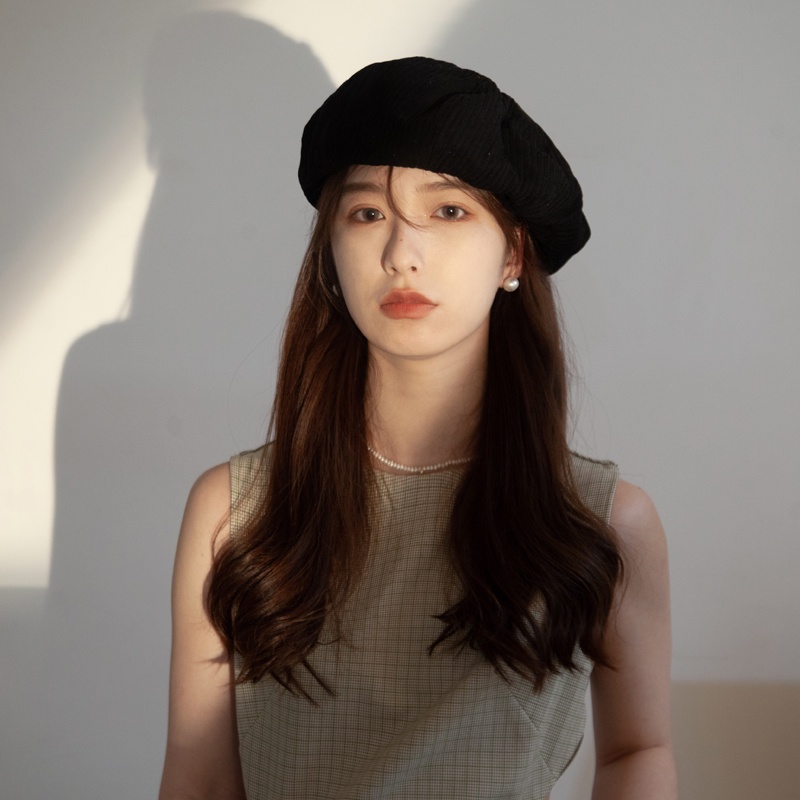 Mũ beret mỏng màu đen trơn thời trang xuân hè cho nữ