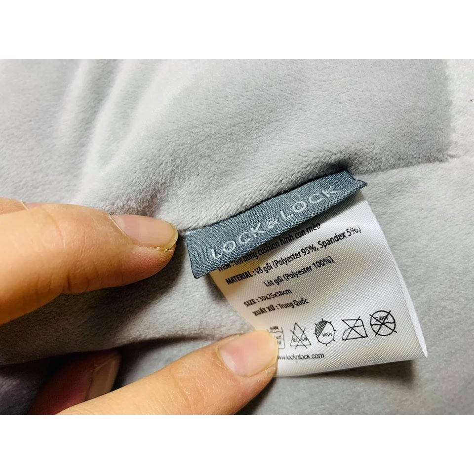 Gối bông Cushion hình con mèo Lock&Lock HLW600