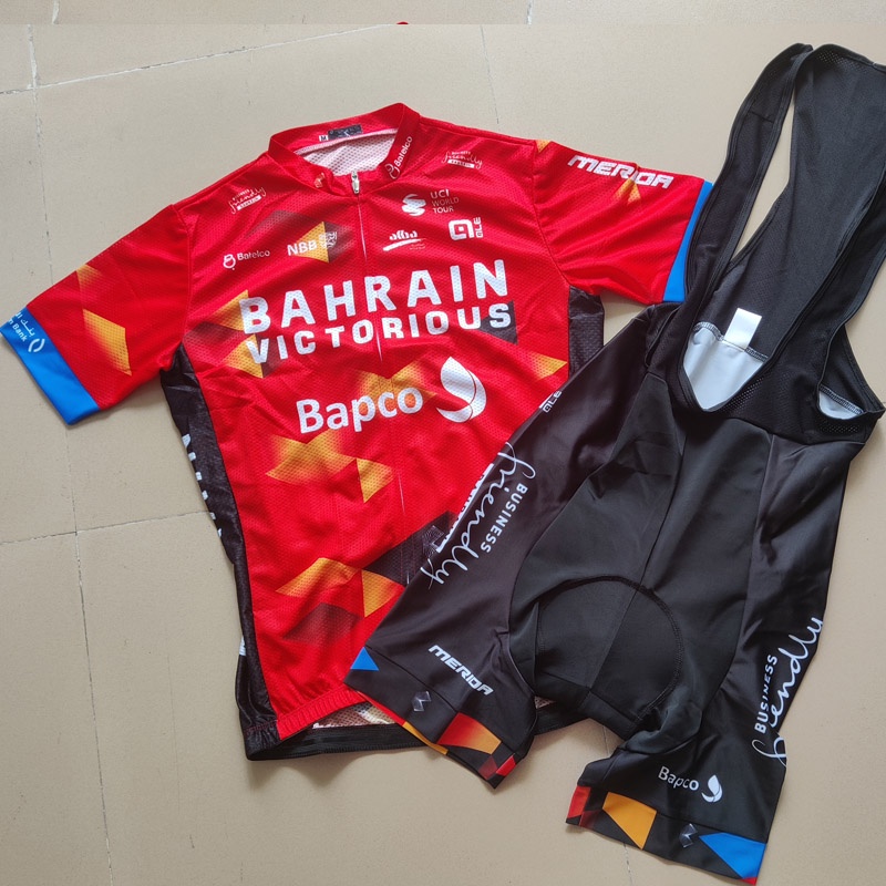 Đội đua xe đạp chiến thắng của Bahrain 2022