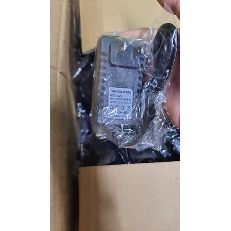 Cục Sạc cho Bình acquy 6v-12v / 1000mah xe Ôtô điện trẻ em