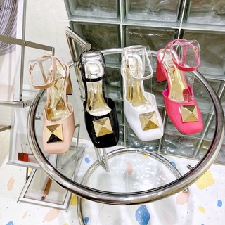 Sandal bít khoá cực xinh