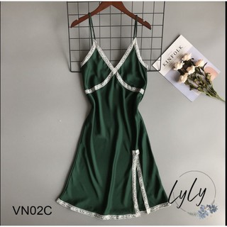 Váy ngủ lụa viền xẻ Lylylorem VN02C