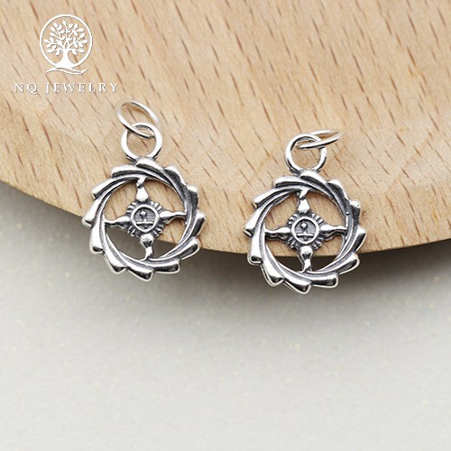 Charm bạc mặt bánh lái treo - NQ Jewelry