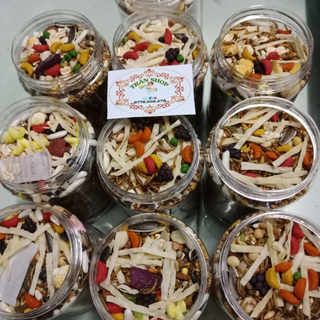 Combo 5hu thuc an nhỏ.tặng bịch cát sand