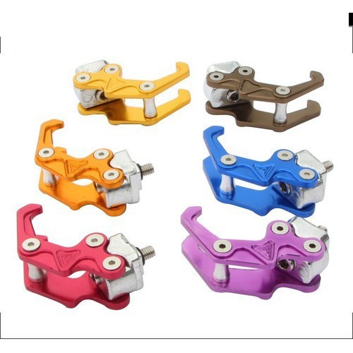 Móc treo đồ xe máy