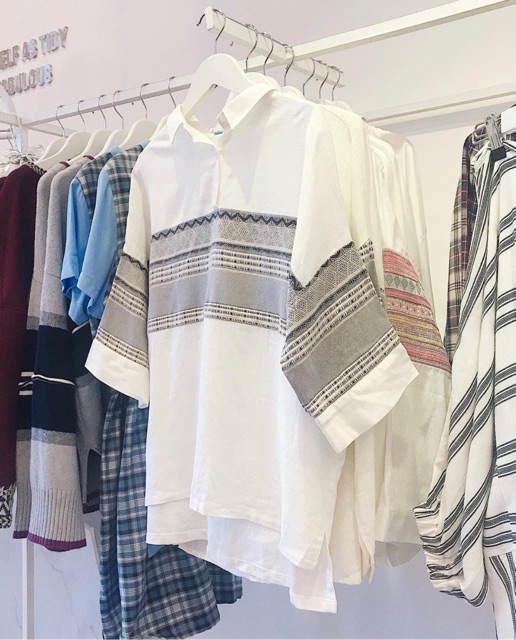 Áo sơ mi phối hoạ tiết thổ cẩm - Embroidered shirt - SODA POP