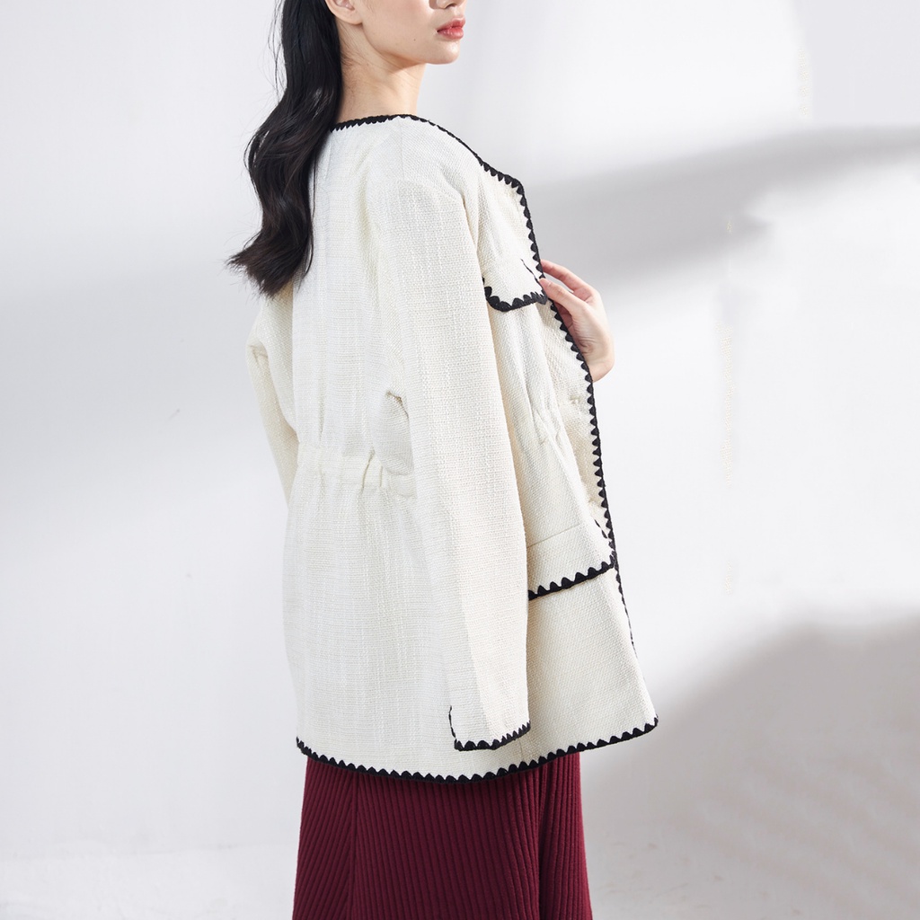 Áo khoác dạ tweed oversized Missweet- Snugg Việt SNU2031